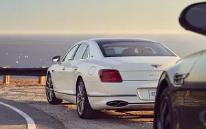   Bentley Flying Spur Hybrid Odyssean Edition US-spec - 2022