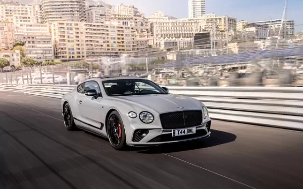 ���� ���������� Bentley Continental GT S - 2022