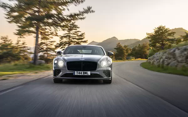 ���� ���������� Bentley Continental GT S - 2022