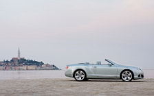   Bentley Continental GTC W12 - 2012