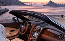   Bentley Continental GTC W12 - 2012