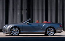  Bentley Continental GTC W12 - 2012