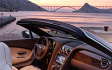   Bentley Continental GTC W12 - 2012