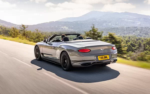 ���� ���������� Bentley Continental GT S Convertible - 2022
