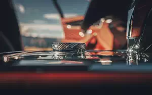   Bentley Flying Spur (Extreme Silver) - 2019