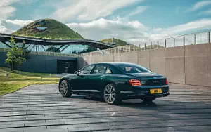   Bentley Flying Spur Hybrid - 2021