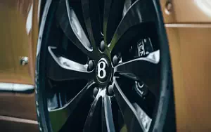  Bentley Flying Spur V8 Blackline - 2021