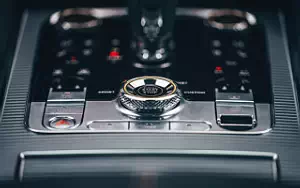   Bentley Flying Spur V8 Blackline - 2021
