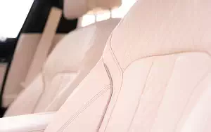   BMW 730Ld UK-spec - 2019