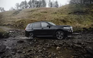   BMW X7 xDrive30d M Sport UK-spec - 2019