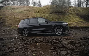   BMW X7 xDrive30d M Sport UK-spec - 2019