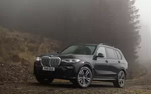   BMW X7 xDrive30d M Sport UK-spec - 2019