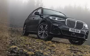   BMW X7 xDrive30d M Sport UK-spec - 2019
