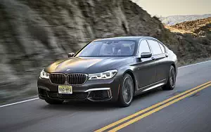   BMW M760i xDrive US-spec - 2017