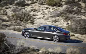   BMW M760i xDrive US-spec - 2017