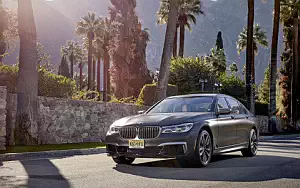   BMW M760i xDrive US-spec - 2017