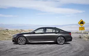   BMW M760i xDrive US-spec - 2017