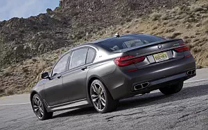  BMW M760i xDrive US-spec - 2017