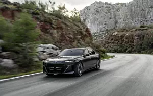   BMW 760i xDrive M Sport US-spec - 2022