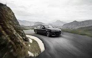   BMW 760i xDrive M Sport US-spec - 2022