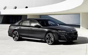  BMW 760i xDrive M Sport US-spec - 2022