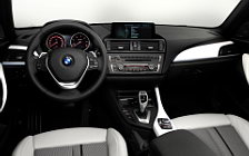   BMW 120d 5-door Urban Line - 2011
