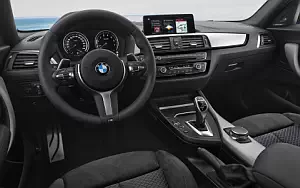   BMW M140i xDrive Edition Shadow 5door - 2017