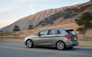   BMW 2 Series Active Tourer - 2014