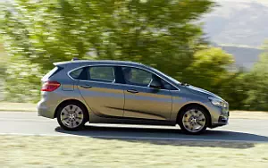   BMW 2 Series Active Tourer - 2014