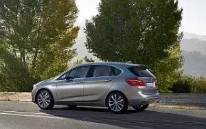   BMW 2 Series Active Tourer - 2014