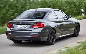   BMW M240i xDrive Coupe - 2017