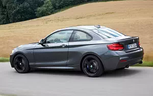   BMW M240i xDrive Coupe - 2017