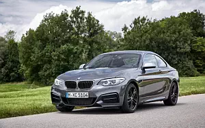   BMW M240i xDrive Coupe - 2017