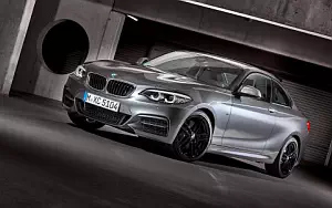   BMW M240i xDrive Coupe - 2017