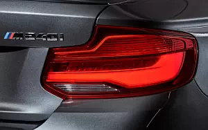   BMW M240i xDrive Coupe - 2017