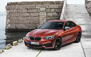   BMW M240i xDrive Coupe - 2017