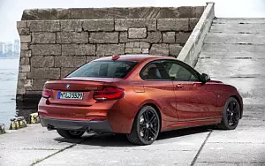   BMW M240i xDrive Coupe - 2017