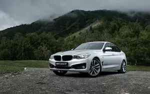   BMW 335i Gran Turismo Sport Line - 2013