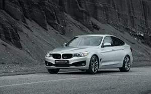   BMW 335i Gran Turismo Sport Line - 2013