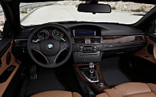   BMW 3-Series Convertible - 2010