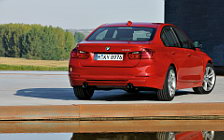   BMW 335i Sedan Sport Line - 2012