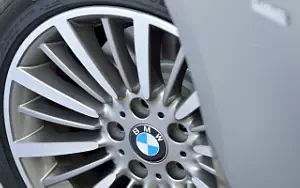   BMW 330d Touring Luxury Line - 2015