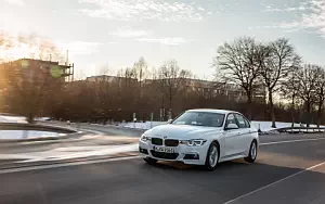   BMW 330e M Sport - 2016