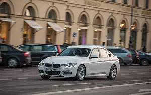   BMW 330e M Sport - 2016
