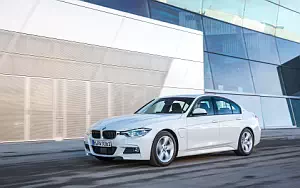   BMW 330e M Sport - 2016