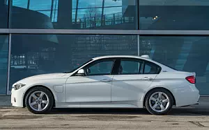   BMW 330e M Sport - 2016
