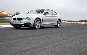   BMW 435i Coupe Sport Line - 2013