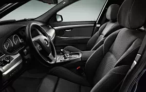   BMW 5 Series Gran Turismo M Sport Package - 2011