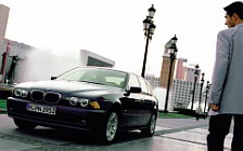   BMW 5-series - 2001