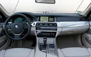   BMW 530d xDrive Touring Modern Line - 2013
